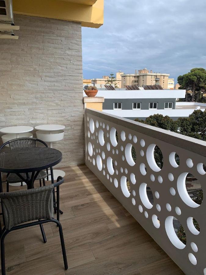 Centro Salome Daire Torremolinos Dış mekan fotoğraf